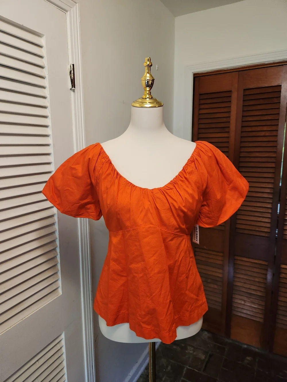 Old Navy Orange Puff-Sleeve Scoop Neck Blouse
